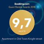 דירה Tallinnhousing Knights And Nobility -3 Bdr טאלין