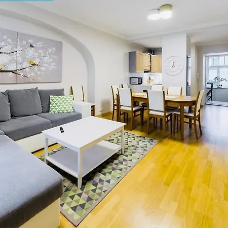 Tallinnhousing Knights And Nobility -3 Bdr Apartament *