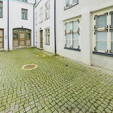 Tallinnhousing Knights And Nobility -3 Bdr Apartament Tallin