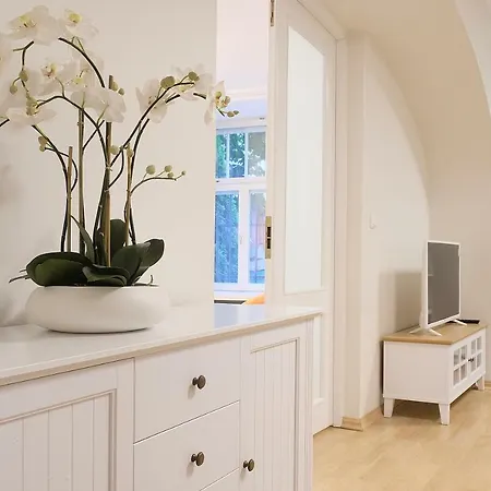 Tallinnhousing Knights And Nobility -3 Bdr Apartamento *