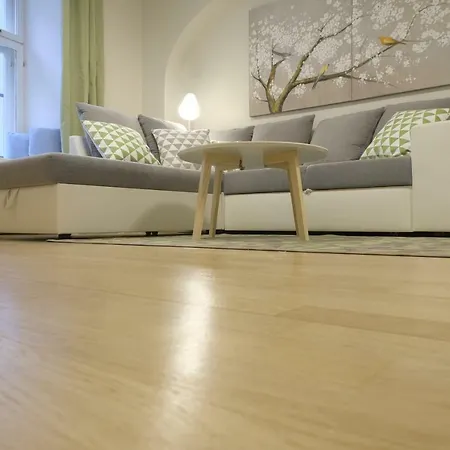 Apartamento Tallinnhousing Knights And Nobility -3 Bdr Tallin